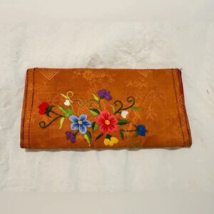 Vintage Embroidered Orange 10 in‎ Clutch/Wallet